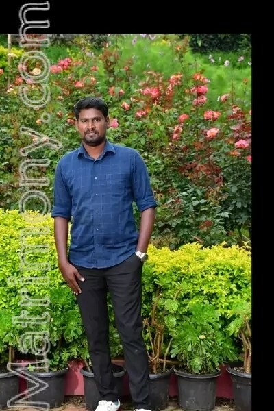 Vinoth V